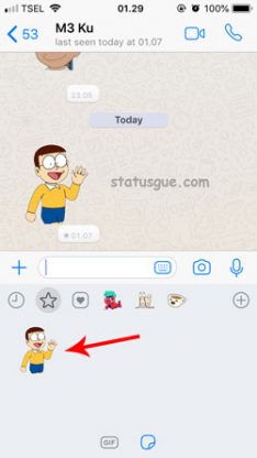 Cara Menambah stiker  WhatsApp Sendiri di iPhone  